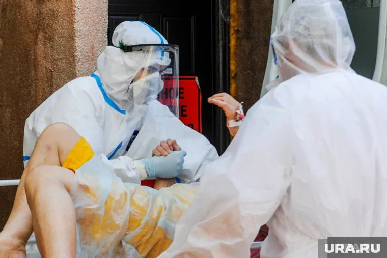 По мнению сына, за его пожилой матерью в больнице не было ухода