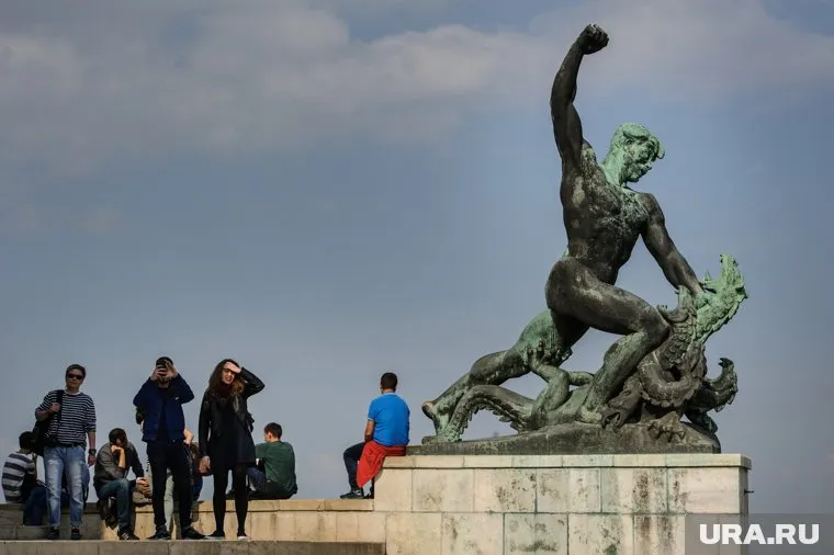 Премьер Венгрии раскритиковал санкции против России