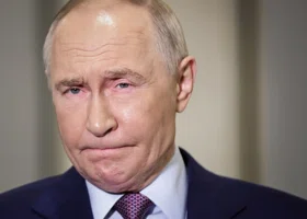 Путин поздравил военных разведчиков с праздником