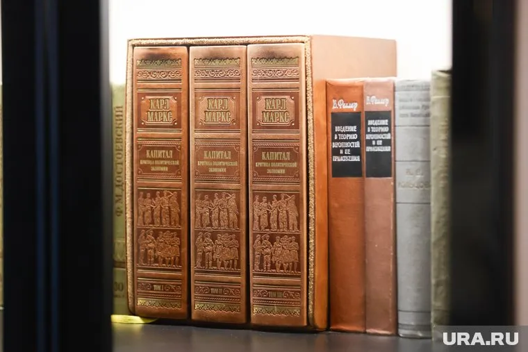 В 2025 году планируется повысить цены на книги 