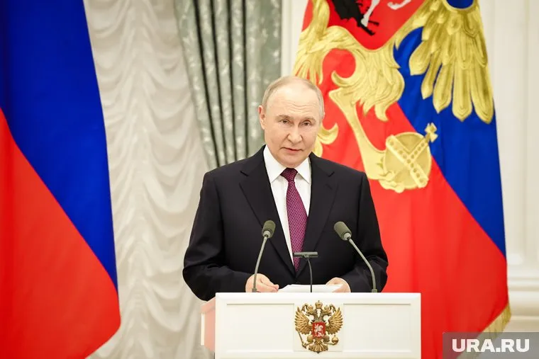 Владимир Путин отметил, что фильмы Александра Митты стали классикой отечественного и мирового кинематографа