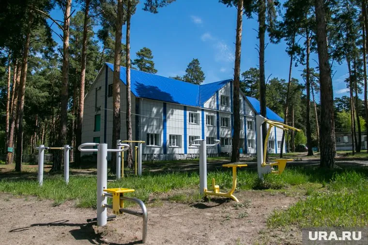 У каждого ребенка при заезде в лагерь должны быть документы о состоянии здоровья, сведения о прививках и о перенесенных заболеваниях