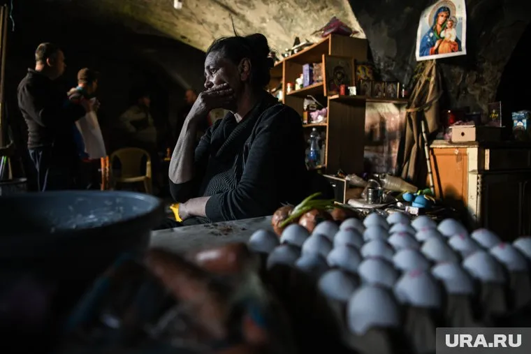 В катакомбах под заводом украинские боевики удерживали мирных жителей