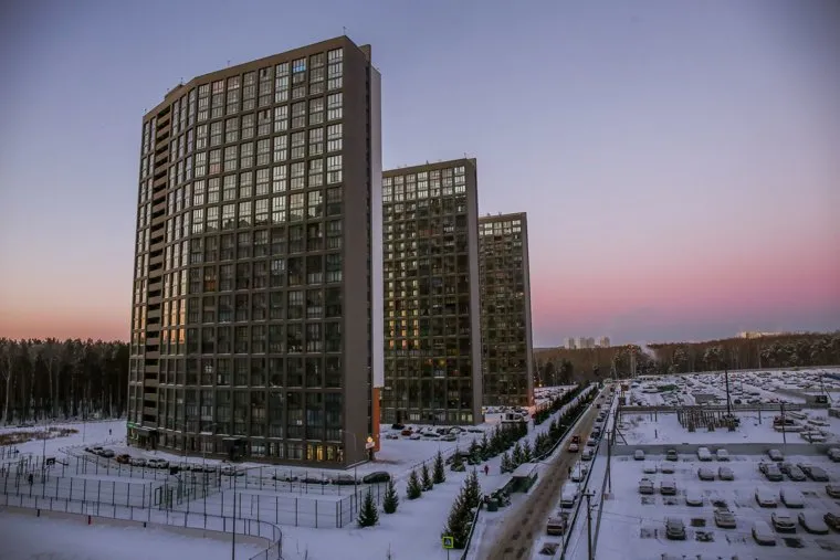 Виды города. Екатеринбург, новостройки, недвижимость, высотки, жилые дома, жилье, тэн, ten