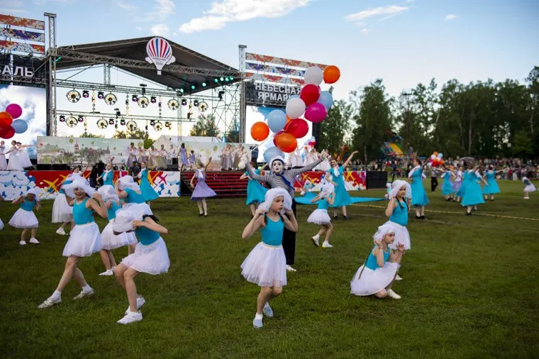 Открытие XX фестиваля воздухоплавателей "Небесная ярмарка". Кунгур