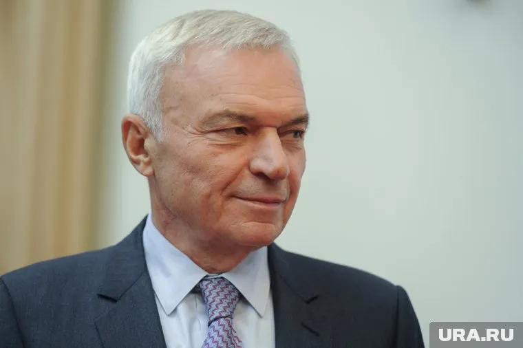 Медаль Виктор Рашников получил из рук президента РФ Владимира Путина