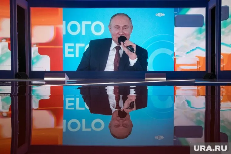 Владимир Путин заявил, что Владимир Зеленский сможет участвовать в ВЭФ