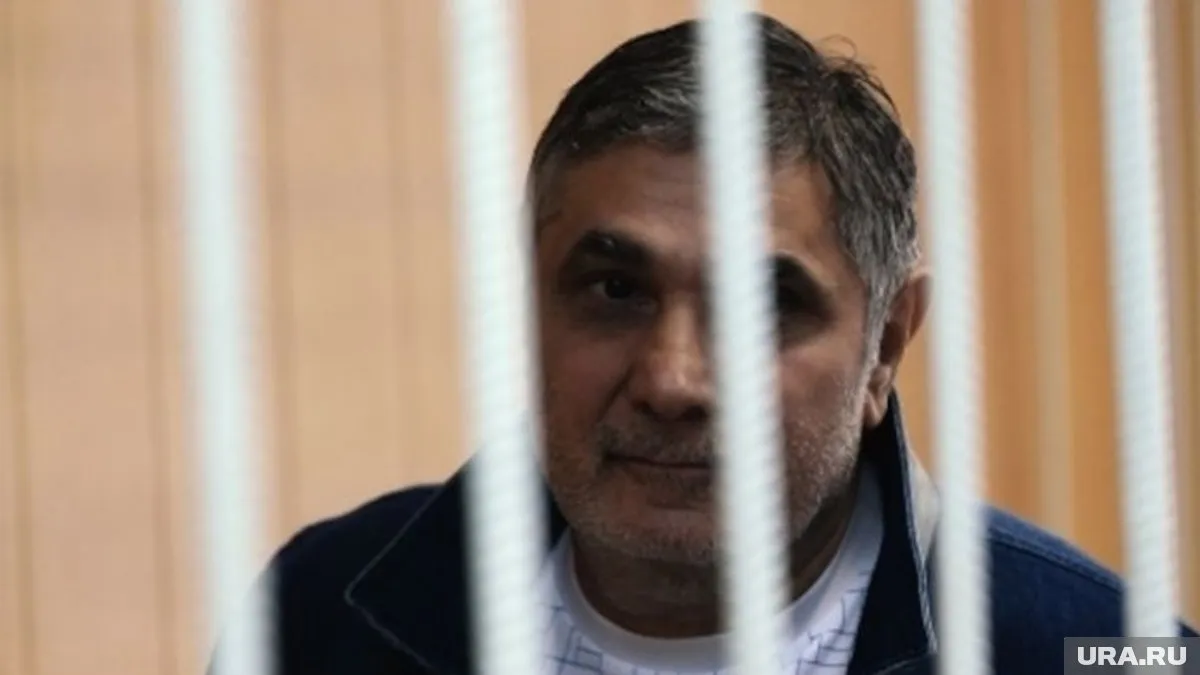 Мен сенен бұрын фильмдегідей көйлек Ауыл махаббаты мен секс видеосы