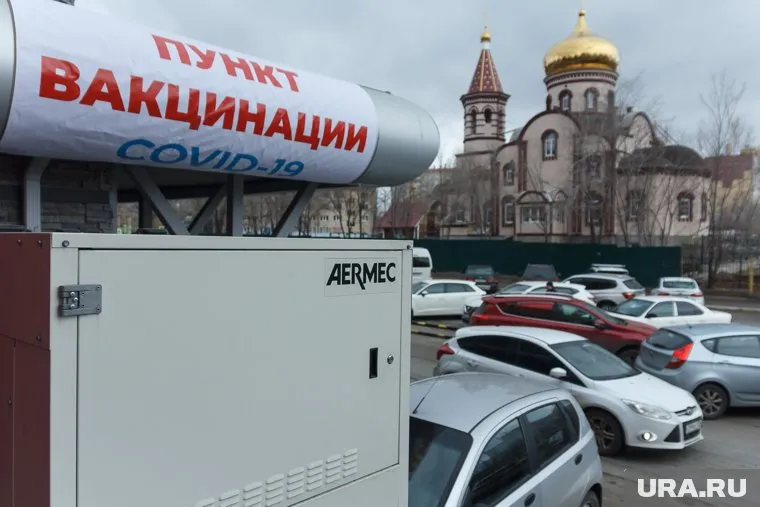 Через полгода нужно обязательно делать ревакцинацию