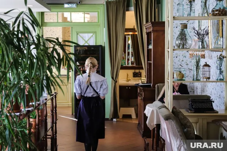 Чаще всего сотрудников ищут заведения в Сургуте