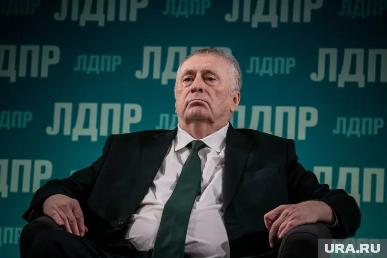 Вячеслав Володин выразил сожаление, что Владимир Жириновский не присутствовал на пленарном заседании