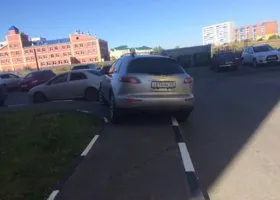 В Кургане начали травлю известного ведущего за парковку на Infiniti: «В следующий раз не обижайтесь»