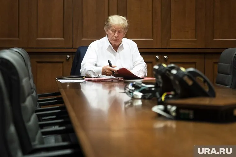 Два месяца назад в Дональда Трампа уже стреляли во время его выступления