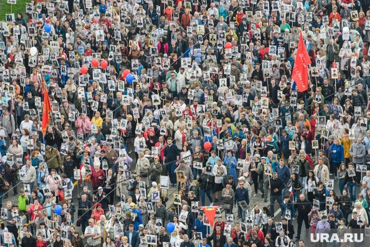 В 2021 году акция «Бессмертный полк» собрала в Болгарии сотни людей в Софии (фото из архива)