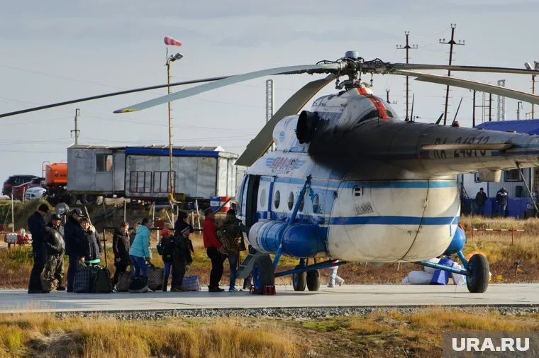 Сесть на вертолет в Тазовском - большая и редкая удача 