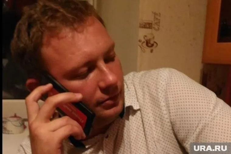 Активист принимает звонки поддержки на свободе