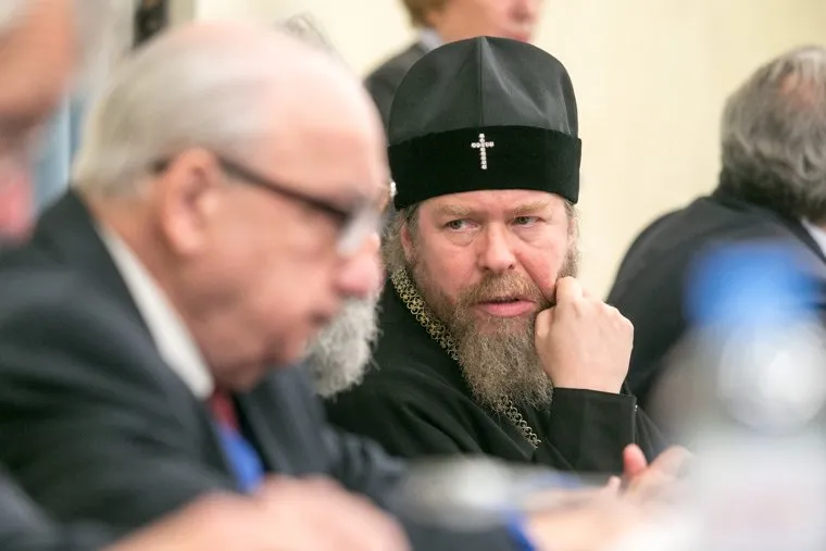 Круглый стол "Великие люди России" в Общественной Палате РФ, посвященный общественной инициативе о присвоении имен великих соотечественников аэропортам России. Москва