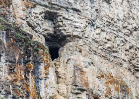 Спасатели обследовали пещеру в поисках семьи Усольцевых