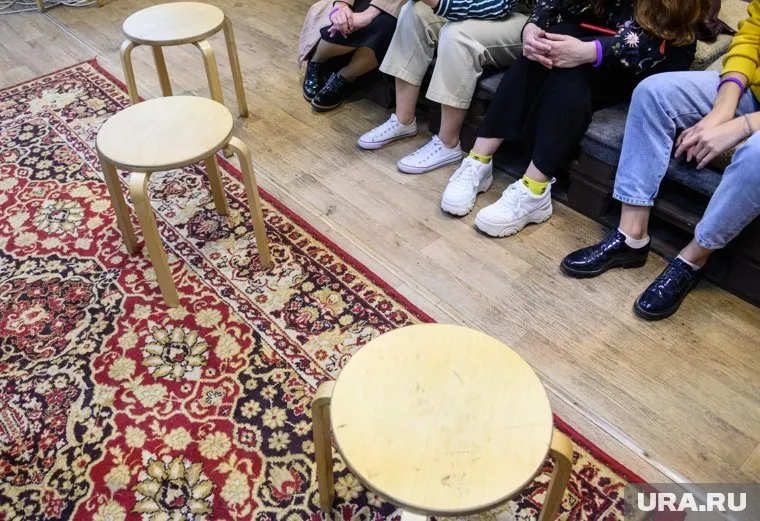 Житель Ханты-Мансийска до смерти забил гостя табуреткой