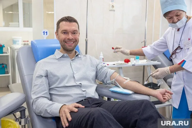 Алексей Вихарев сдает кровь уже третий год