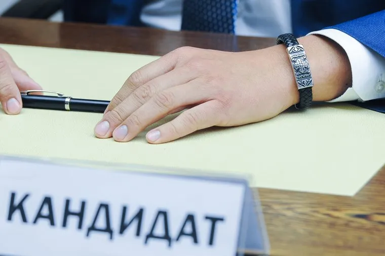 Виталий Пашин подает документы в кандидаты на пост губернатора. Челябинск