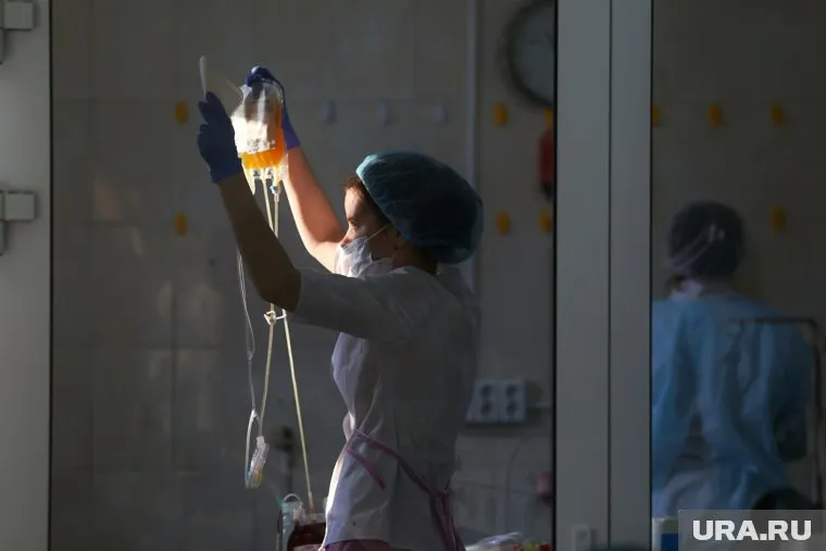 Курганские медики получили прибавку в зарплате 12%