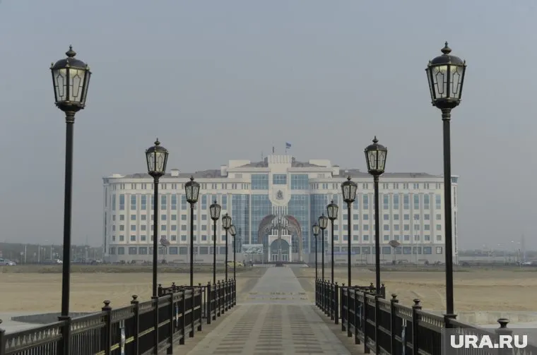 С 27 по 29 июня главы будут в Лабытнанги и Аксарке