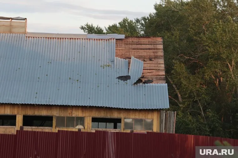 В Половинском округе Курганской области прошел смерч