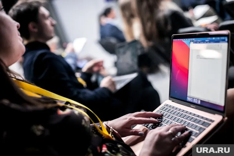 Минюст признал ионогеном четырех журналистов