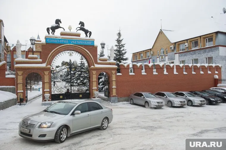 Беженцев из ДНР планируют разместить в свердловском санатории Обуховский