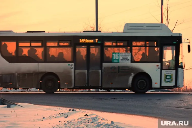 Госавтоинспекция Кургана выявила 35 нарушений у автобусов