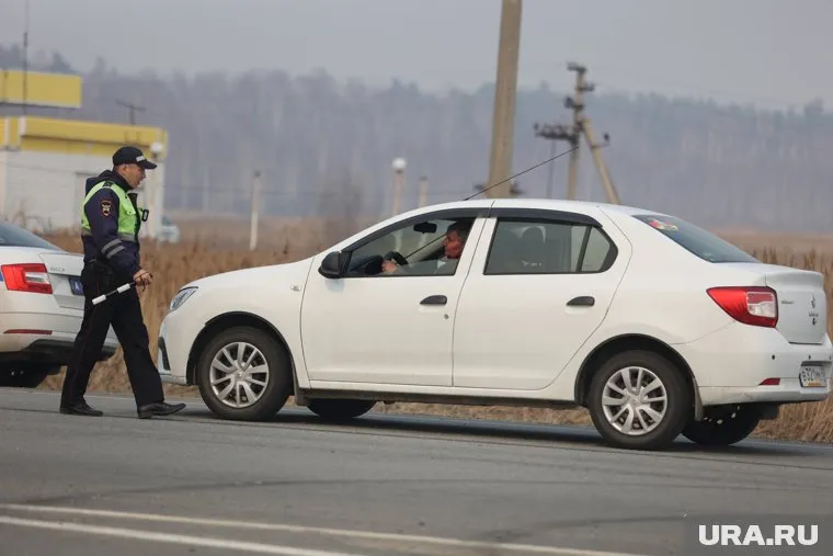 Трассу Курган — Екатеринбург перекрыли из-за пожара