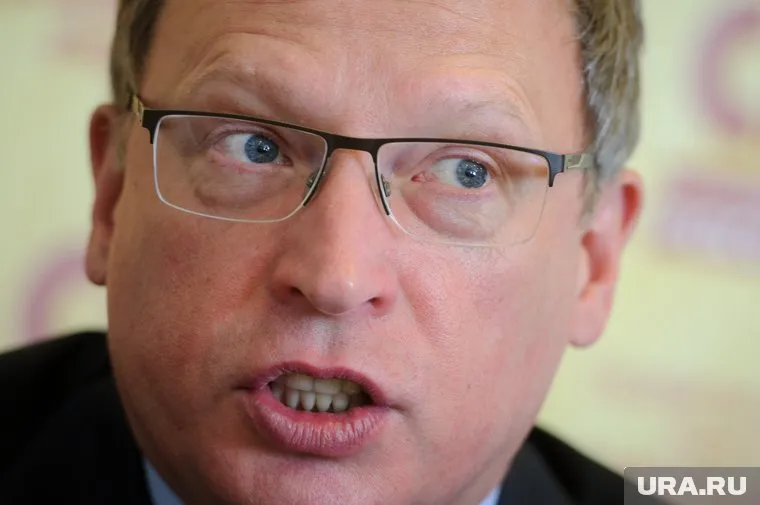 Бурков раскритиковал гонку за деньгами инвесторов