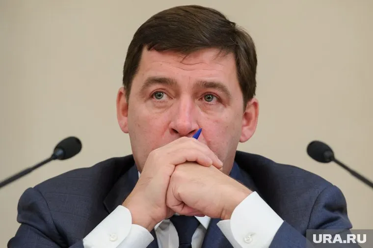 Противники застройки городского пруда готовы разбивать палаточный лагерь, объявлять голодовку и приковывать себя наручниками под окнами резиденции губернатора Евгения Куйвашева