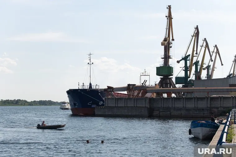 Жители Херсона перевезены на левый берег Днепра