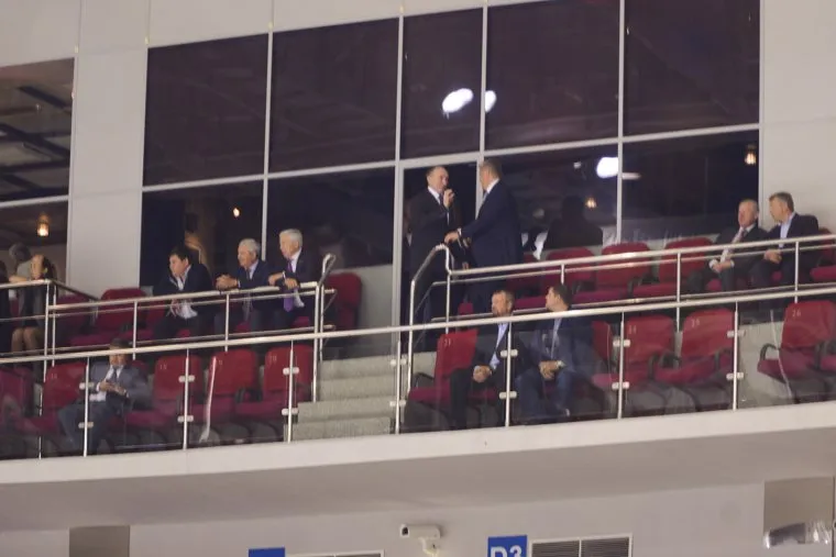 Хоккей. Трактор Автомобилист. Челябинск., мошаров станислав, вип-трибуна, тефтелев евгений, карликанов юрий, мякуш владимир, дубровский борис, сеничев иван, кондратьев александр, гимаев сергей