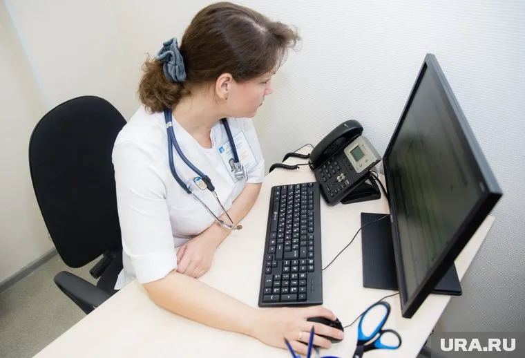 В детской поликлинике №8 в Челябинске работает 25 незамужних сотрудниц (архивное фото)
