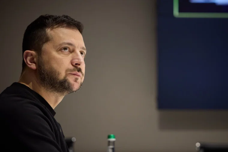 Зеленский назвал историю с ударами сфабрикованной