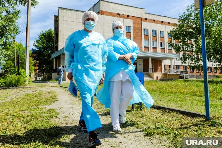 За последние сутки коронавирус подтвердился у 8987 россиян