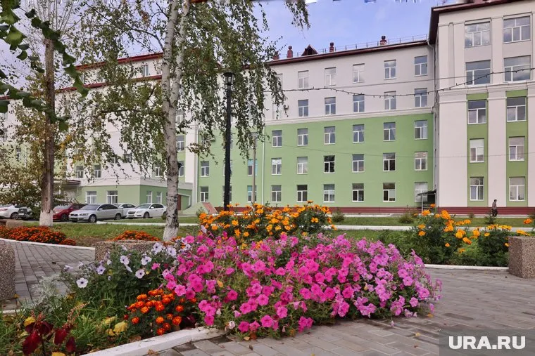 Коллектив больницы пополнился молодым специалистом