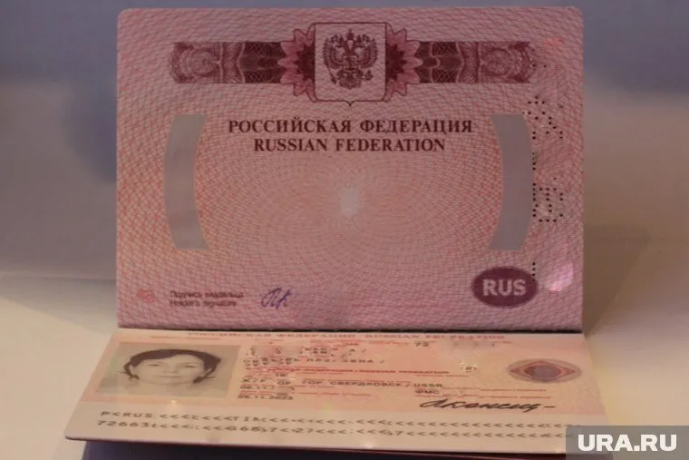 Величина пошлины для оформления загранпаспорта нового формата повысится до пяти тысяч рублей