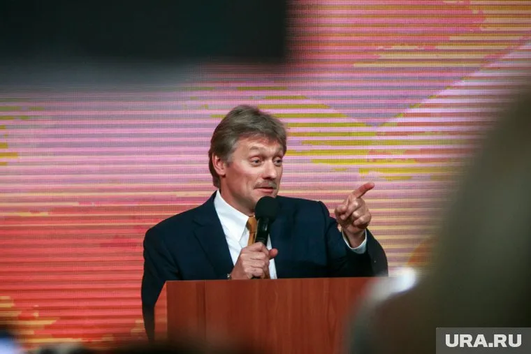 Песков считает, что важнее авторитета Кучмы позиция нового президента Украины Зеленского