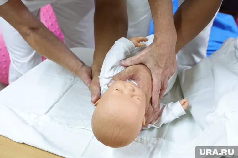 Жительница ХМАО пожаловалась на массажистку, которая грубо обращалась с ее дочерью