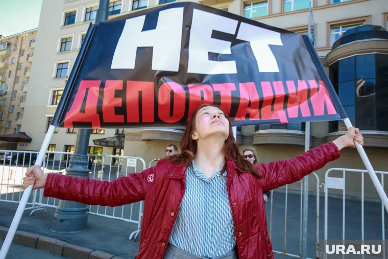 США депортировали группу иранских граждан, а также группу россиян