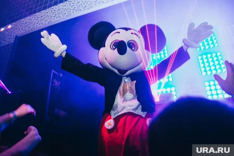 Микки Маус — главный персонаж Disney