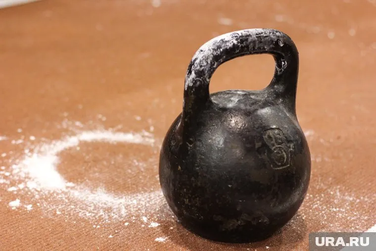 Особо был отмечен гиревик международного класса Иван Самочернов