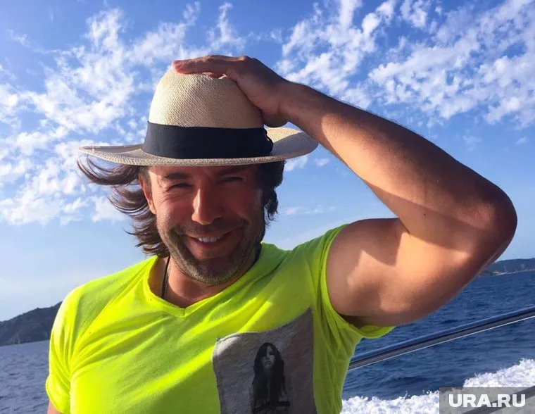 Одни говорят, что Малахов мстит «Первому», другие уверяют, что это не в его стиле