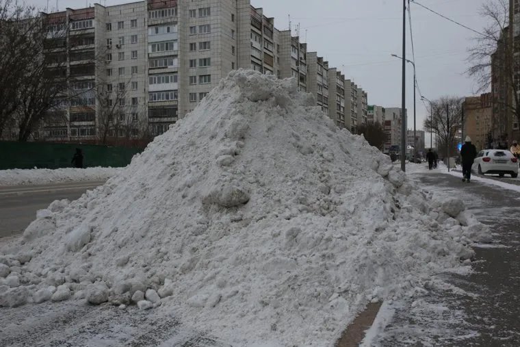 Снег. Тюмень