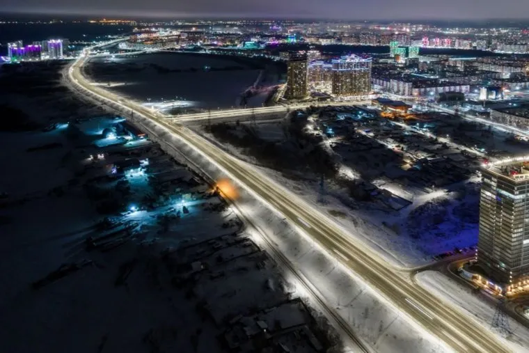 Новые светильники, устанавливаемые в городе, оснащены «умной» системой управления