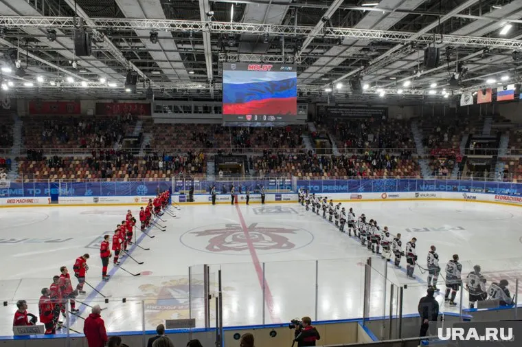 В межсезонье клубы обновляют составы